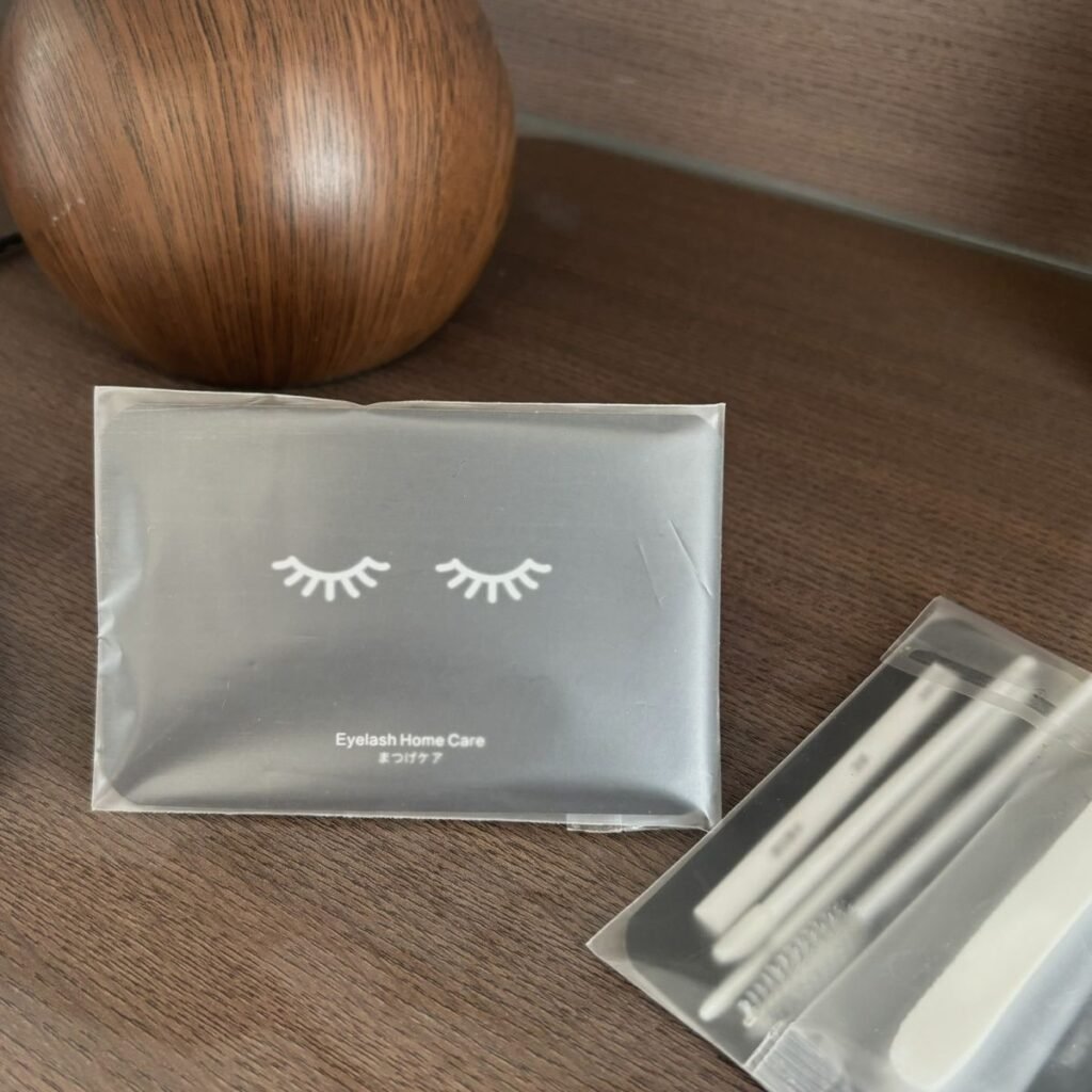 Close-up details of Shewincosmetic's Eyelash Extension Kit and Eyelash Extension Aftercare Kit