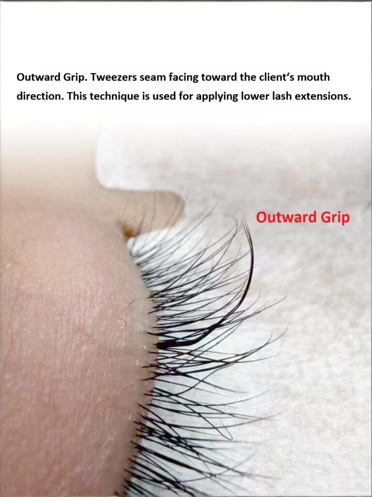 Result after applying lower lashes using outward lash extension grip - natural separation and comfortable placement on bottom lash line
