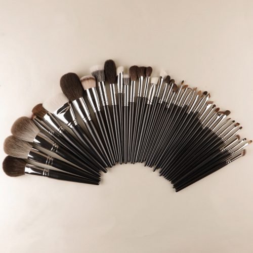 Shewincosmetic Solid Wood Lacquered Handle Makeup Brush Set Shewincosmetic Solid Wood Lacquered Handle Makeup Brush Set